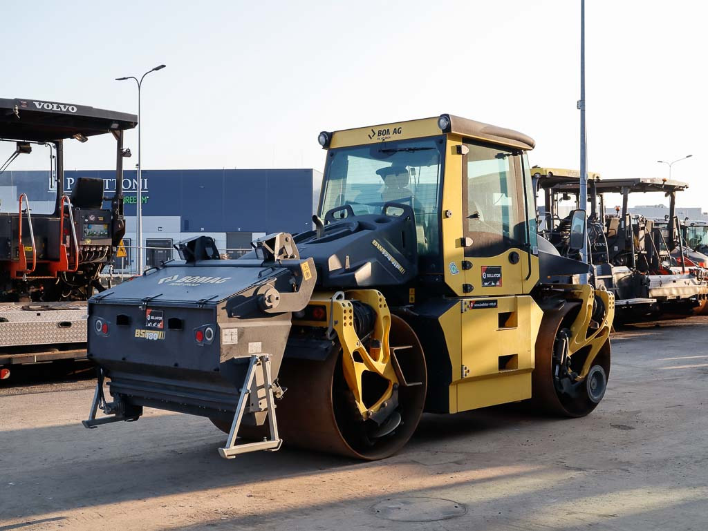 压路机 BOMAG BW 174 AP-4v：图6