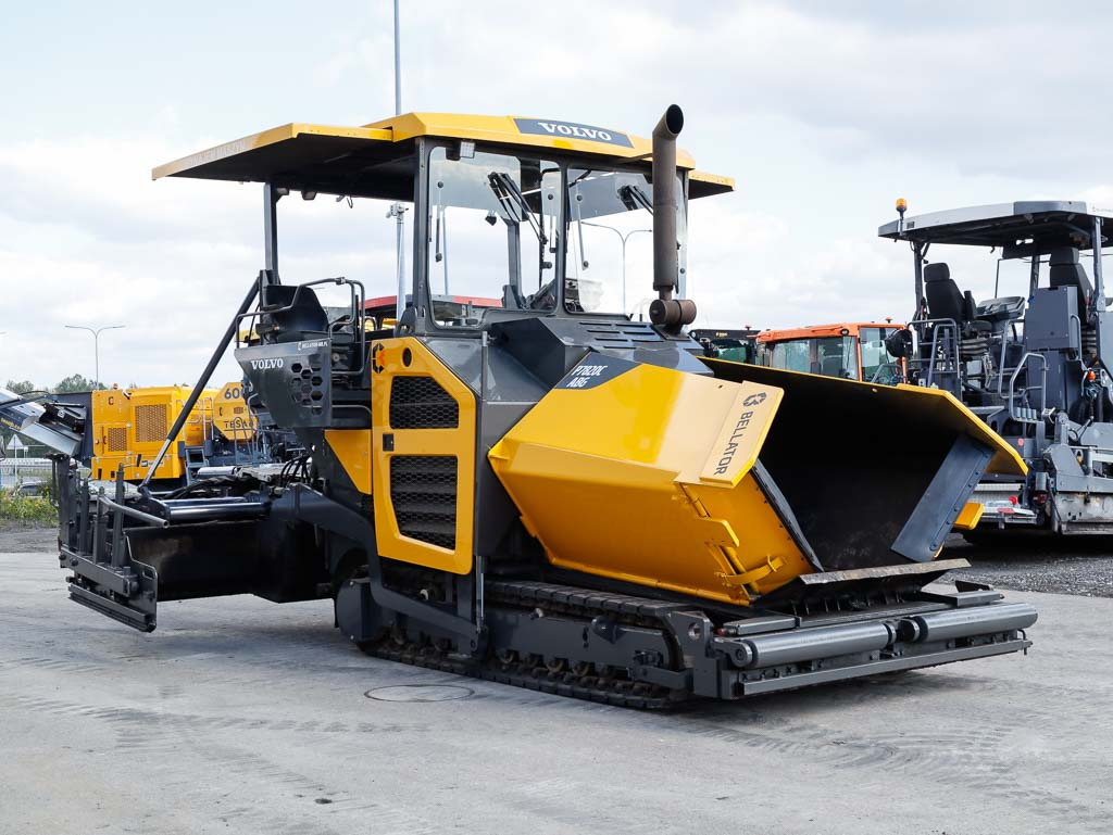 VOLVO ABG P7820C - 沥青铺路机:图4 VOLVO ABG P7820C - 沥青铺路机:图4