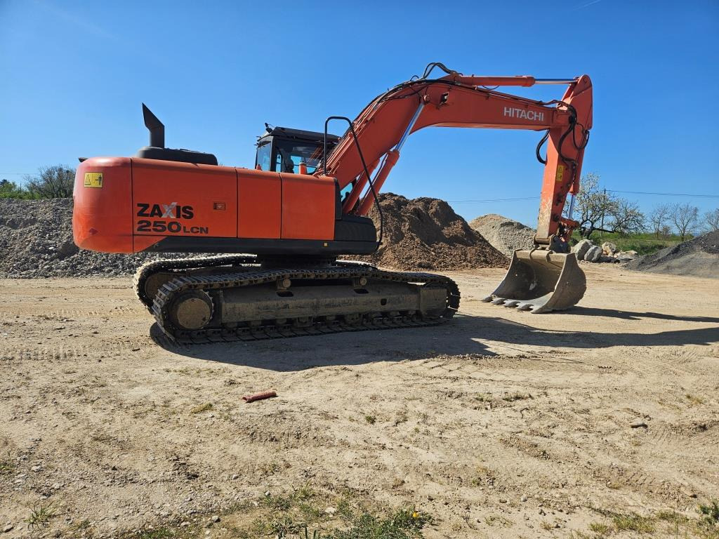 HITACHI ZX 250 LCN-5 - 履带式挖掘机:图5 HITACHI ZX 250 LCN-5 - 履带式挖掘机:图5