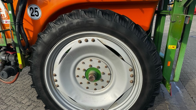 Amazone-BBG S330 NOVA 27m - 喷雾机:图3 Amazone-BBG S330 NOVA 27m - 喷雾机:图3