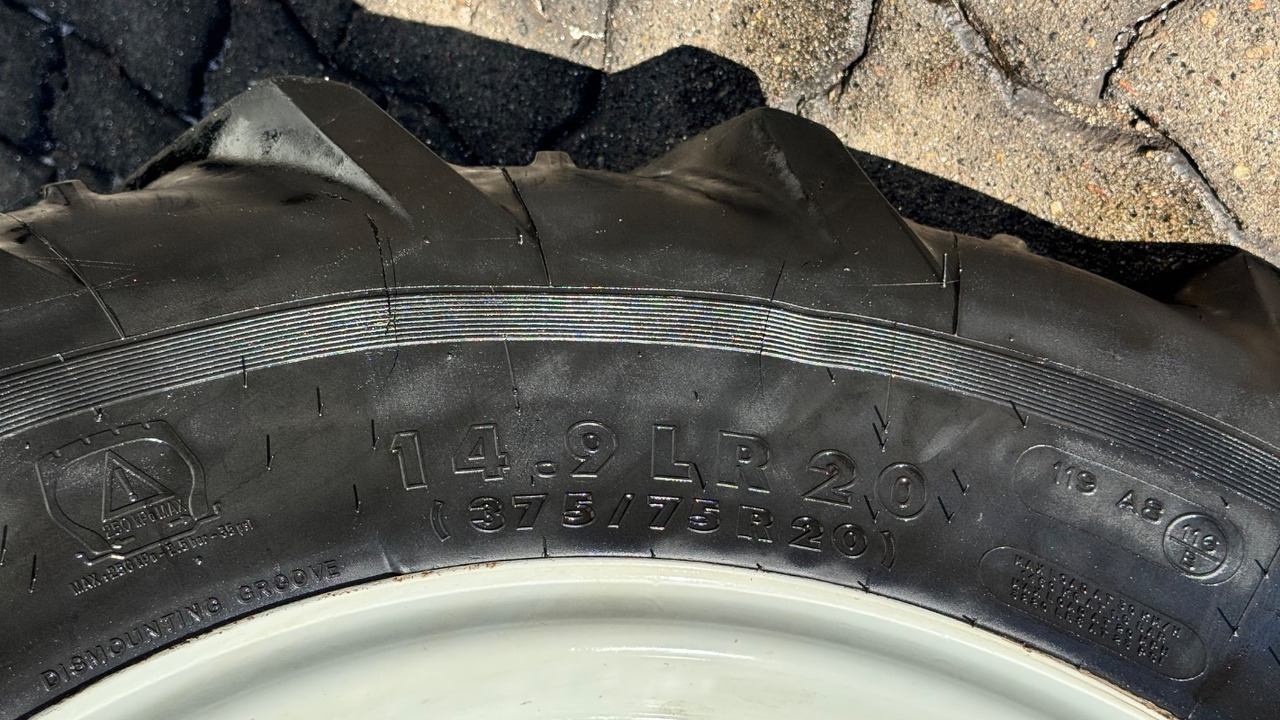 Steyr 4090 Kompakt - 拖拉机:图4 Steyr 4090 Kompakt - 拖拉机:图4