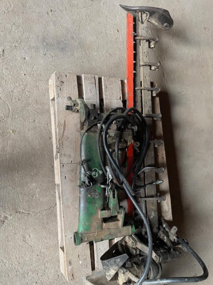 Doppelmesser-Mähwerk, Seitenanbau, passend zum John Deere 1140 - 甩刀式割草机/ 表土疏松机:图2 Doppelmesser-Mähwerk, Seitenanbau, passend zum John Deere 1140 - 甩刀式割草机/ 表土疏松机:图2