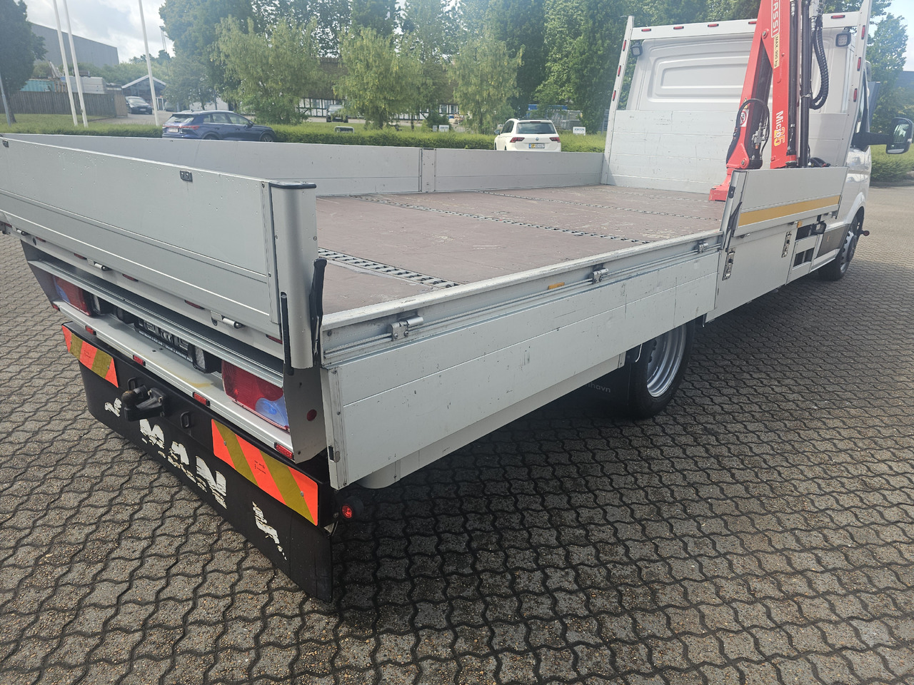 MAN TGE 6.160 A8 - 平板货车:图2 MAN TGE 6.160 A8 - 平板货车:图2