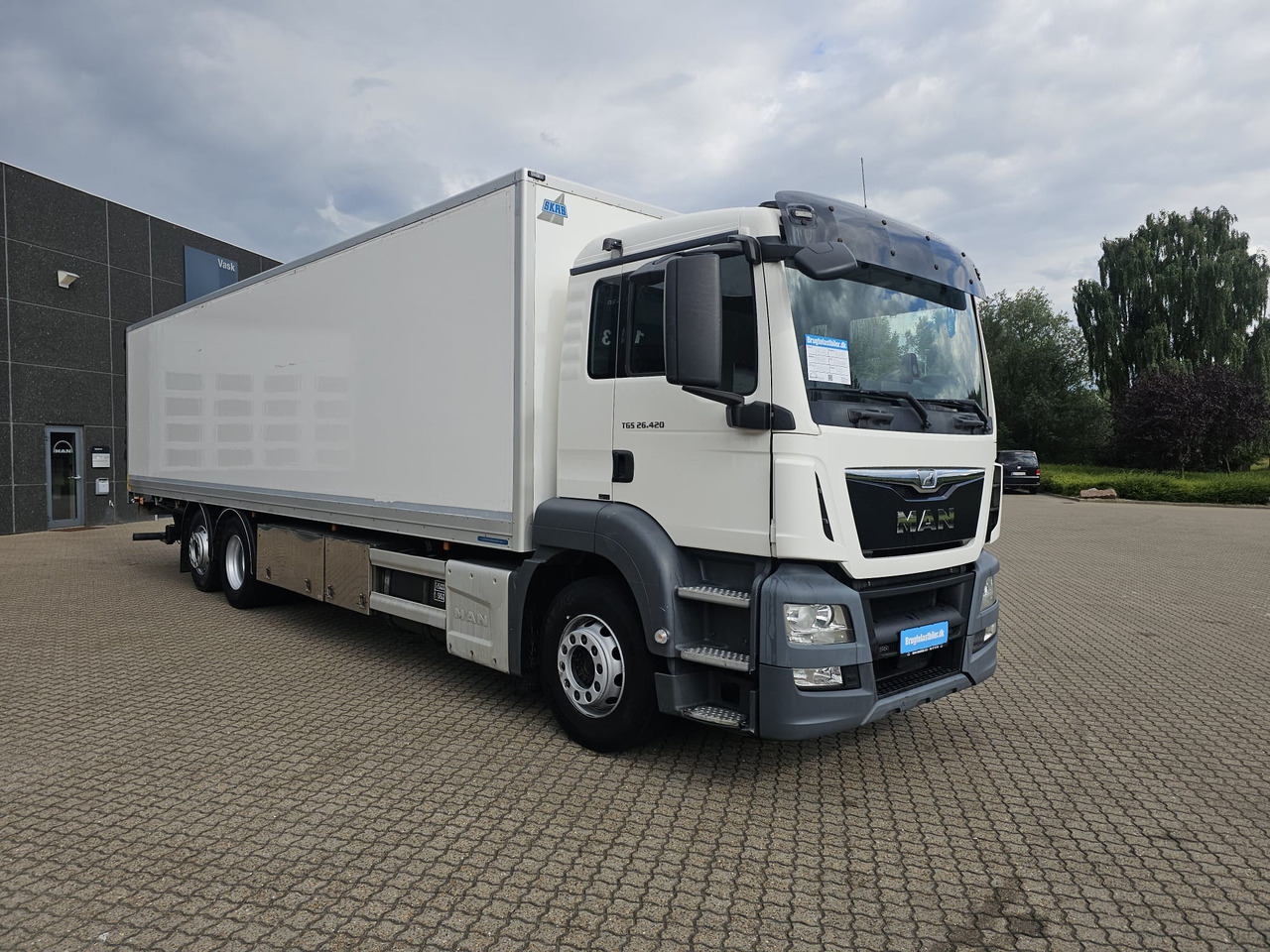 MAN TGS 26.420 - 厢式卡车:图2 MAN TGS 26.420 - 厢式卡车:图2