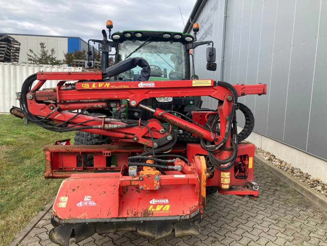 John Deere 6110R - 拖拉机:图2 John Deere 6110R - 拖拉机:图2