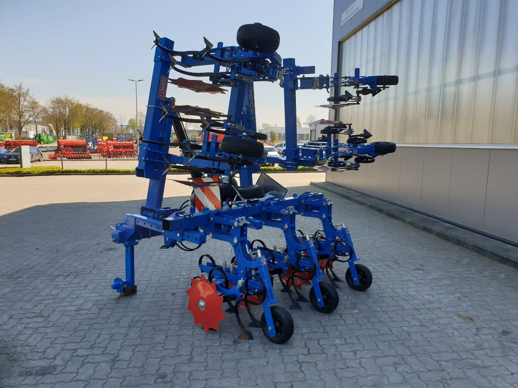 Carré ECONET F 6R75 HACKE - 土壤耕作设备:图2 Carré ECONET F 6R75 HACKE - 土壤耕作设备:图2