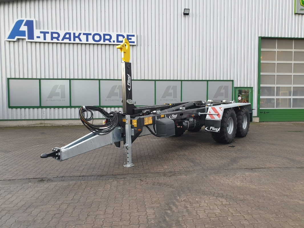 Fliegl HKL 22 - 工具/ 设备:图1 Fliegl HKL 22 - 工具/ 设备:图1