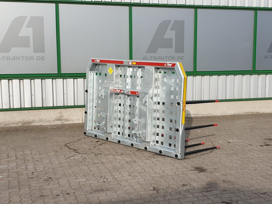 Fliegl SILIERGABEL PROFI-PLUS - 牵引车前端装载机:图2 Fliegl SILIERGABEL PROFI-PLUS - 牵引车前端装载机:图2