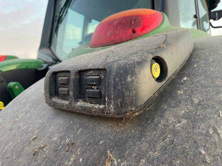 John Deere 6155M - 拖拉机:图3 John Deere 6155M - 拖拉机:图3