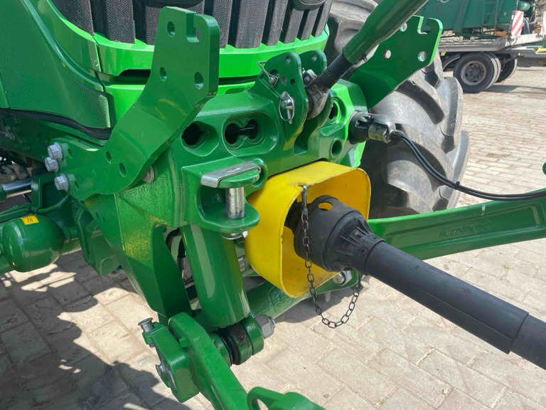 John Deere 6R 175 - 拖拉机:图5 John Deere 6R 175 - 拖拉机:图5