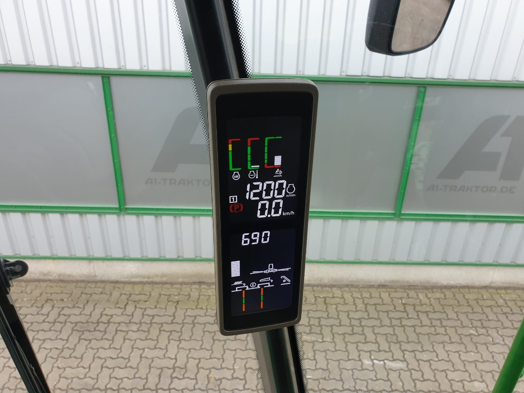 John Deere S770 - 联合收割机:图3 John Deere S770 - 联合收割机:图3