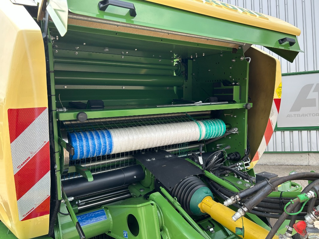 Krone Comprima CV 150 XC PLUS - 干草和饲料设备:图3 Krone Comprima CV 150 XC PLUS - 干草和饲料设备:图3