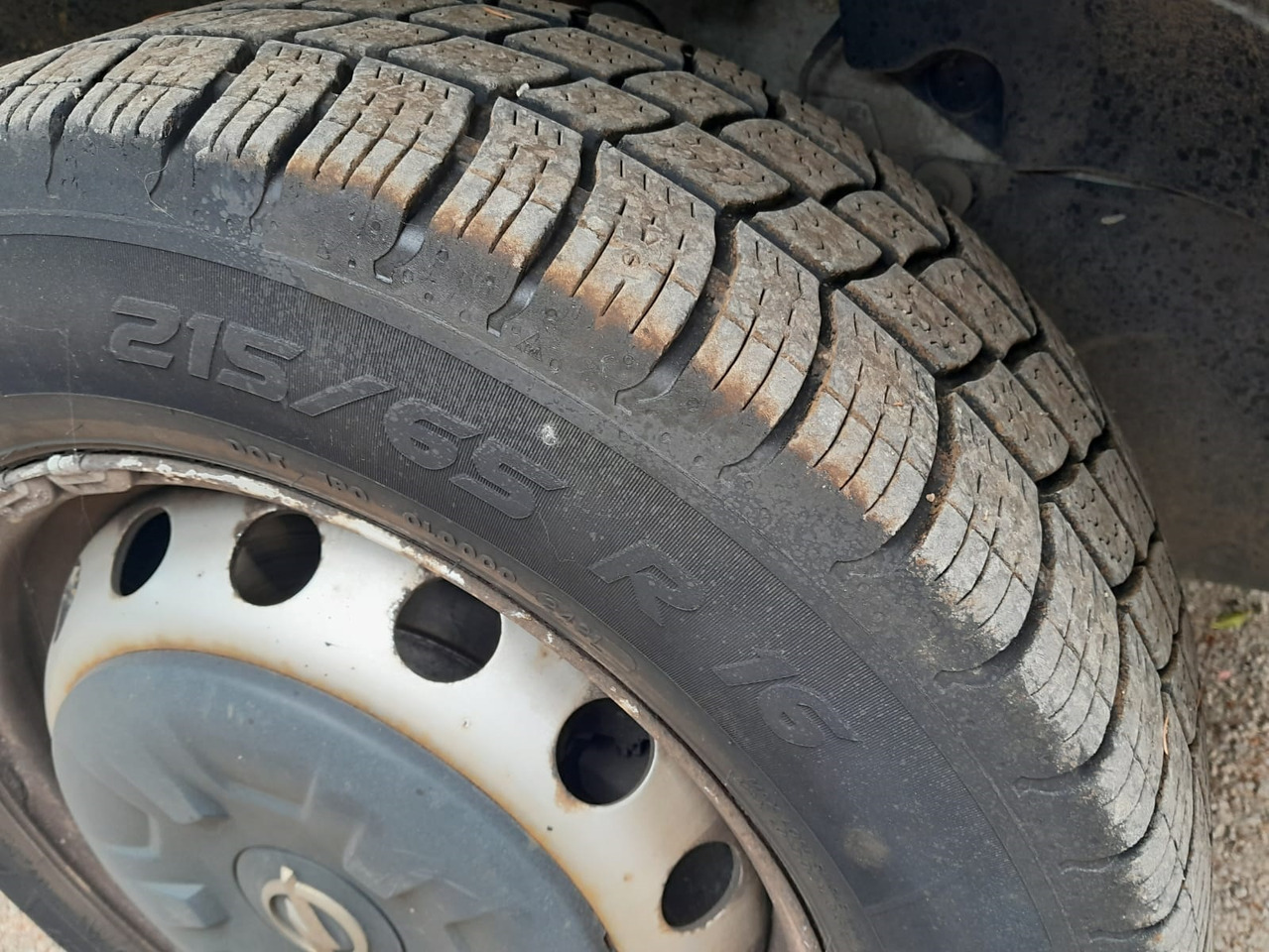 紧凑型面包车 Opel Movano：图8