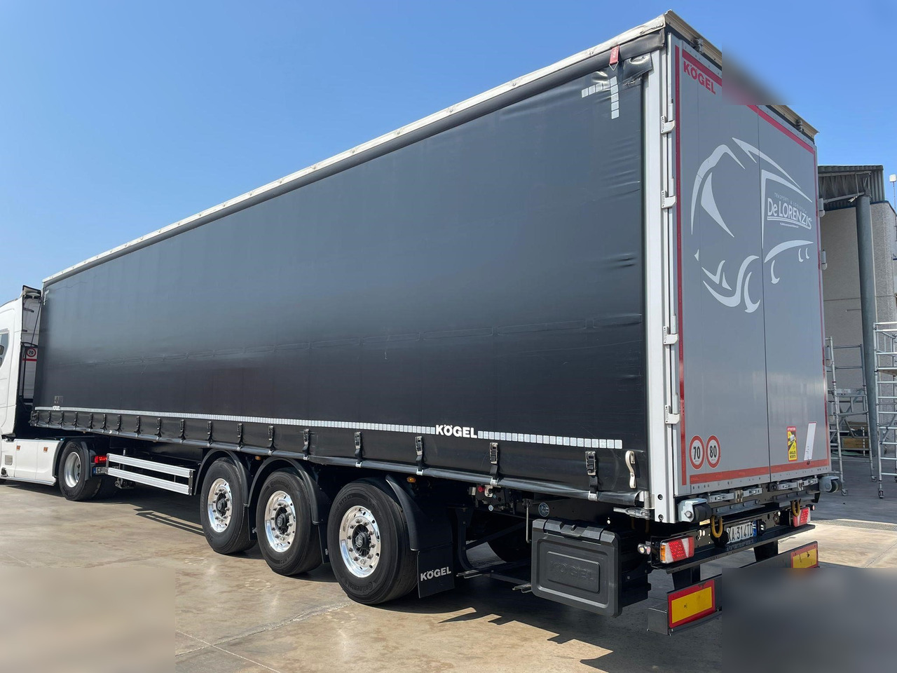 KÖGEL - 侧帘半拖车:图4 KÖGEL - 侧帘半拖车:图4