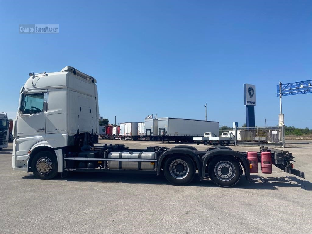 MERCEDES-BENZ ACTROS 2545 - 驾驶室底盘卡车:图4 MERCEDES-BENZ ACTROS 2545 - 驾驶室底盘卡车:图4