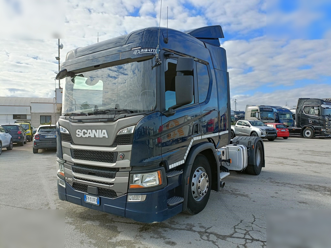 SCANIA P450 - 牵引车:图1 SCANIA P450 - 牵引车:图1
