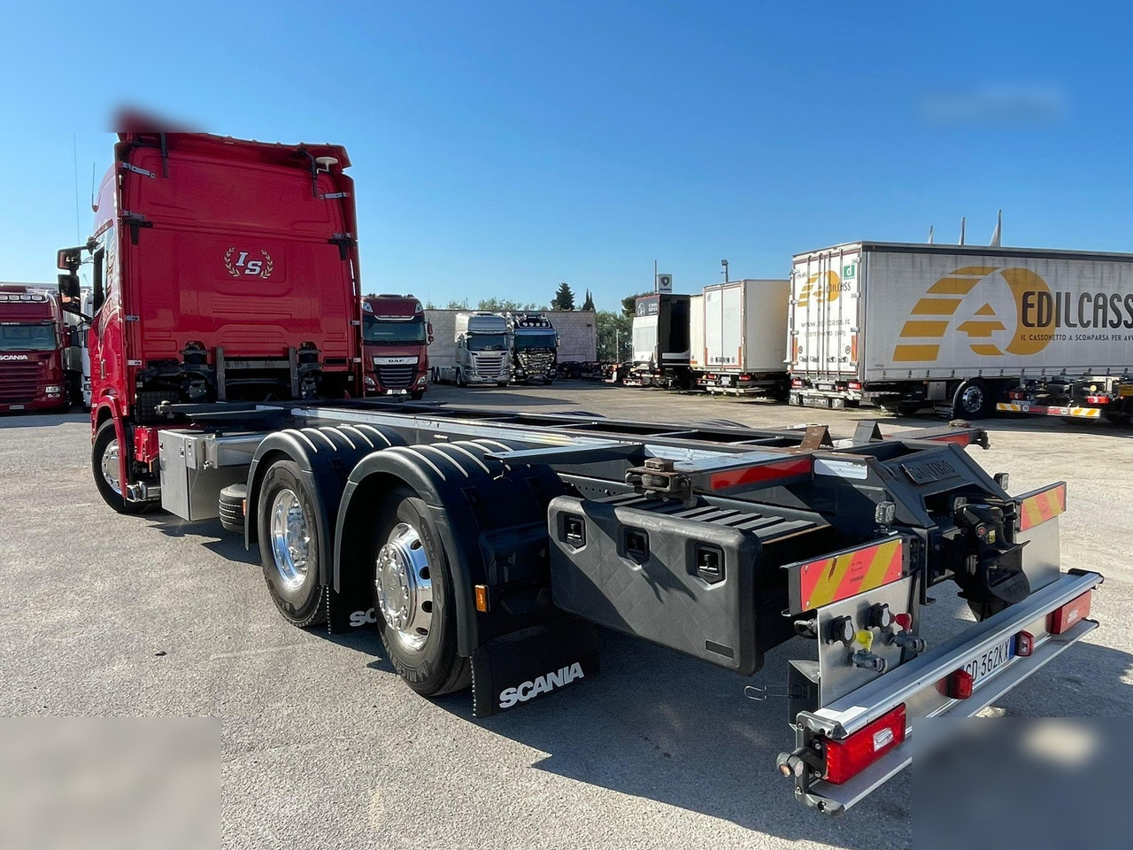 SCANIA R450 - 集装箱运输车/ 可拆卸车身的卡车:图4 SCANIA R450 - 集装箱运输车/ 可拆卸车身的卡车:图4