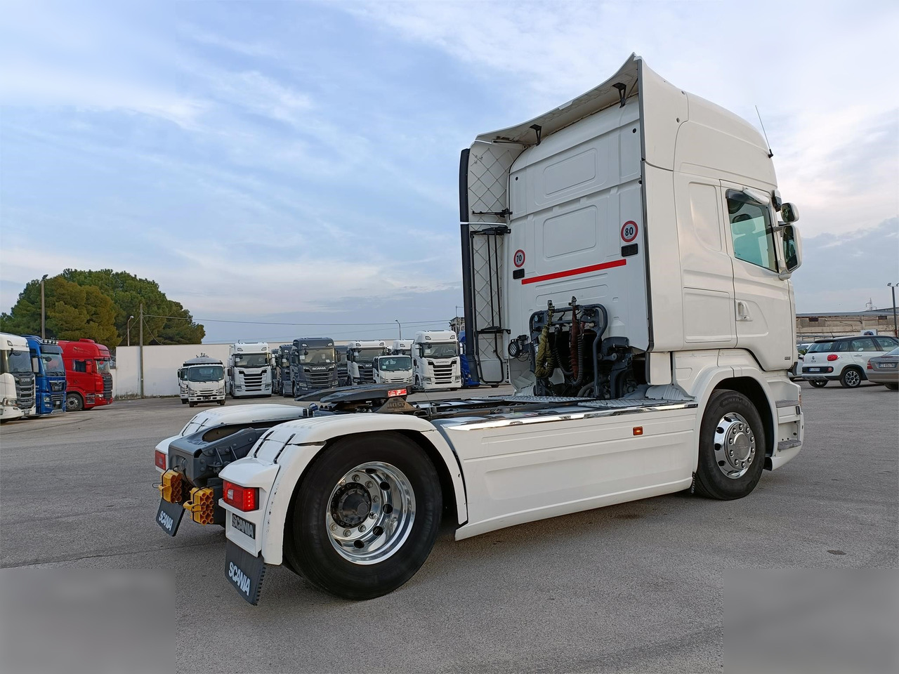 SCANIA R490 - 牵引车:图3 SCANIA R490 - 牵引车:图3