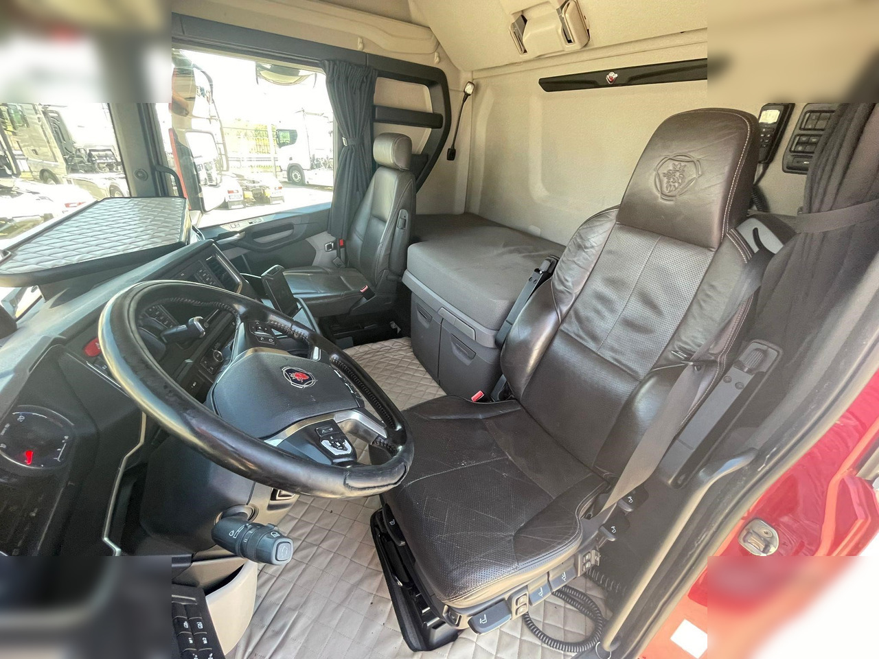 SCANIA S520 - 牵引车:图4 SCANIA S520 - 牵引车:图4