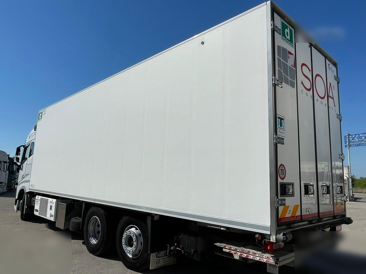 VOLVO FH500 - 冷藏车:图5 VOLVO FH500 - 冷藏车:图5