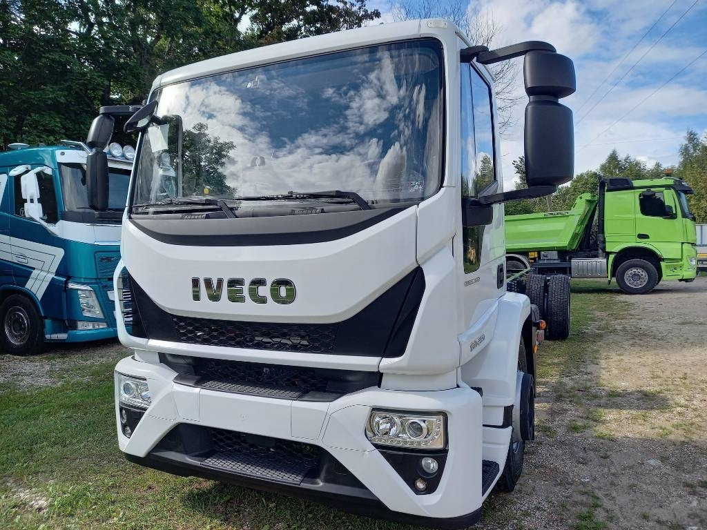 Iveco Eurocargo ML180E/FP, NEW, NOT USED - 驾驶室底盘卡车:图4 Iveco Eurocargo ML180E/FP, NEW, NOT USED - 驾驶室底盘卡车:图4