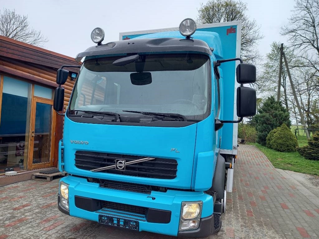Volvo FL 240, 4x2, GW 16000 KG - 厢式卡车:图4 Volvo FL 240, 4x2, GW 16000 KG - 厢式卡车:图4