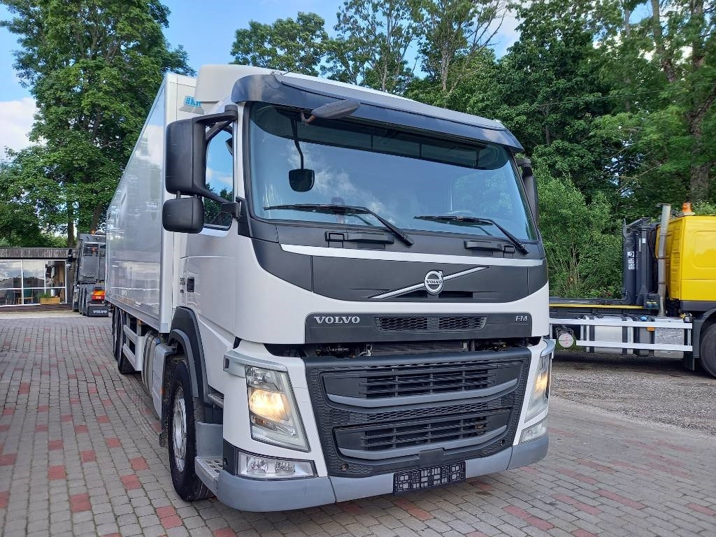 Volvo FM 330, 6x2, CARRIER SUPRA 950 U  - 冷藏车:图4 Volvo FM 330, 6x2, CARRIER SUPRA 950 U  - 冷藏车:图4