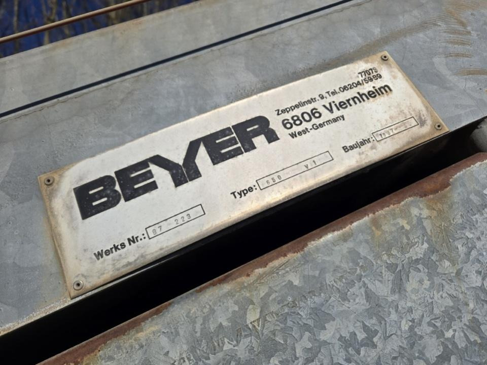 Beyer Doppeldecker Mobile Siebanlage mit Elektromotor - 筛选机:图3 Beyer Doppeldecker Mobile Siebanlage mit Elektromotor - 筛选机:图3