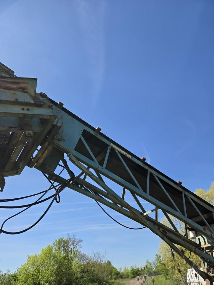 筛选机 Powerscreen Doppeldecker Siebmaschine mit Diesel Motor:图9 筛选机 Powerscreen Doppeldecker Siebmaschine mit Diesel Motor:图9
