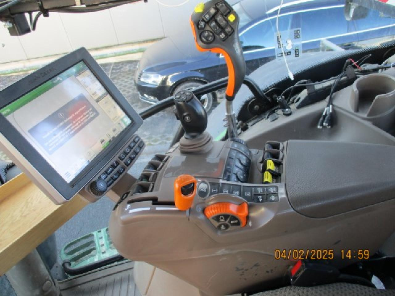 John Deere 6195 R Motor neu - 拖拉机:图2 John Deere 6195 R Motor neu - 拖拉机:图2