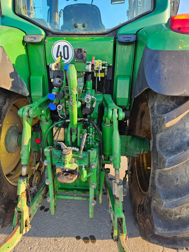 John Deere 6920 - 拖拉机:图4 John Deere 6920 - 拖拉机:图4
