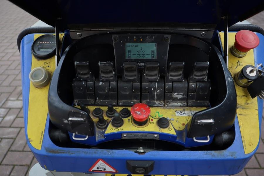 Falcon FS330Z As-Is, Bi-Energy, Diesel - Battery, 33m Wor - 铰接臂:图4 Falcon FS330Z As-Is, Bi-Energy, Diesel - Battery, 33m Wor - 铰接臂:图4