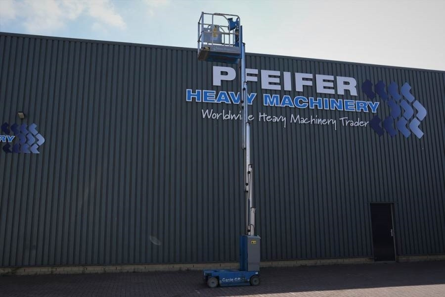 Genie GR20 Electric, 8m Working Height, Non Marking Tyre - 剪式升降机:图2 Genie GR20 Electric, 8m Working Height, Non Marking Tyre - 剪式升降机:图2