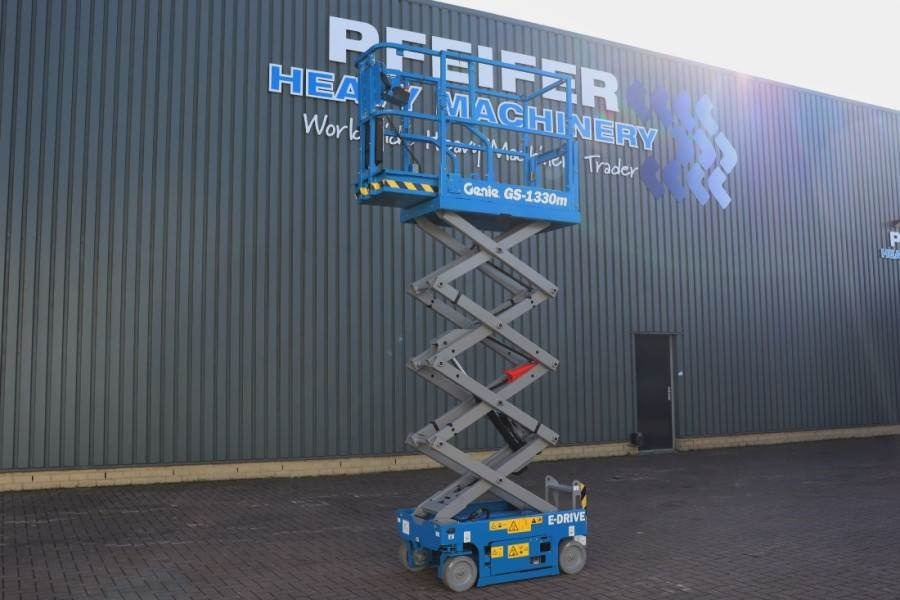 Genie GS1330M Valid inspection, *Guarantee! All-Electric - 剪式升降机:图3 Genie GS1330M Valid inspection, *Guarantee! All-Electric - 剪式升降机:图3