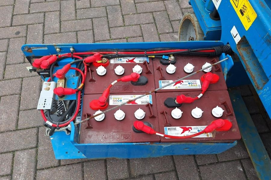 Genie GS1932 E-Drive Several In Stock, 8m Working Height - 剪式升降机:图4 Genie GS1932 E-Drive Several In Stock, 8m Working Height - 剪式升降机:图4