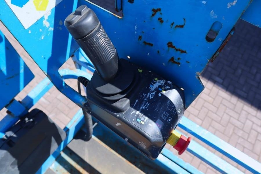 Genie GS2632 Electric, Working Height 10m, 227kg Capacit - 剪式升降机:图4 Genie GS2632 Electric, Working Height 10m, 227kg Capacit - 剪式升降机:图4