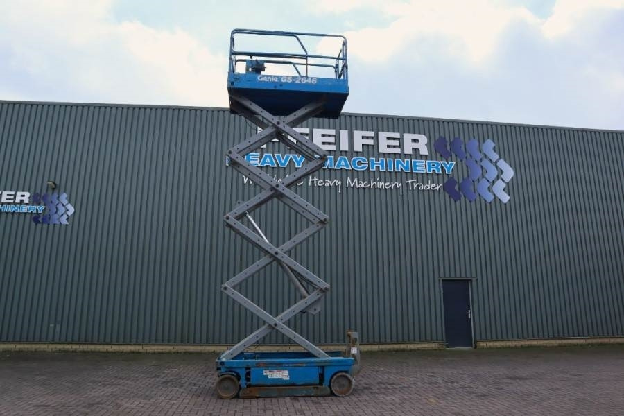 Genie GS2646 Electric, Working Height 9.80m, Capacity 45 - 剪式升降机:图3 Genie GS2646 Electric, Working Height 9.80m, Capacity 45 - 剪式升降机:图3