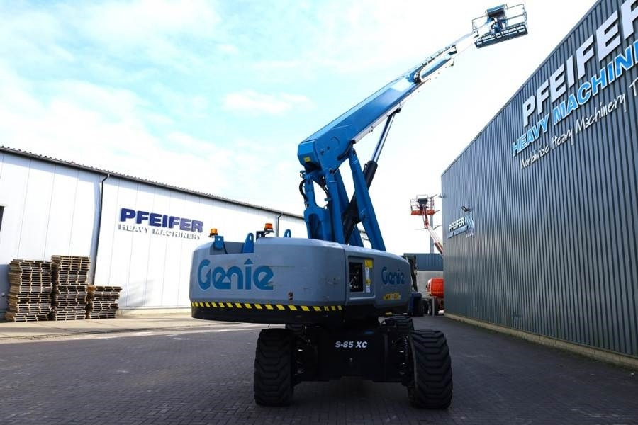 Genie S85XC Valid inspection, *Guarantee! Diesel, 4x4 Dr - 伸缩臂:图2 Genie S85XC Valid inspection, *Guarantee! Diesel, 4x4 Dr - 伸缩臂:图2