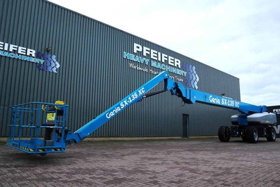 Genie SX135 XC Valid inspection, *Guarantee! 43m Working - 伸缩臂:图1 Genie SX135 XC Valid inspection, *Guarantee! 43m Working - 伸缩臂:图1