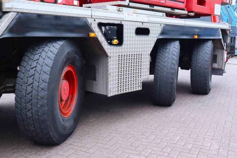 全地形起重机 Grove GMK3060 Diesel, 6x6x6 Drive, 60t Capacity, 43m Mai:图21 全地形起重机 Grove GMK3060 Diesel, 6x6x6 Drive, 60t Capacity, 43m Mai:图21