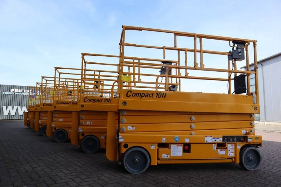 剪式升降机 Haulotte Compact 10N Valid Iinspection, *Guarantee! 10m Wor：图6