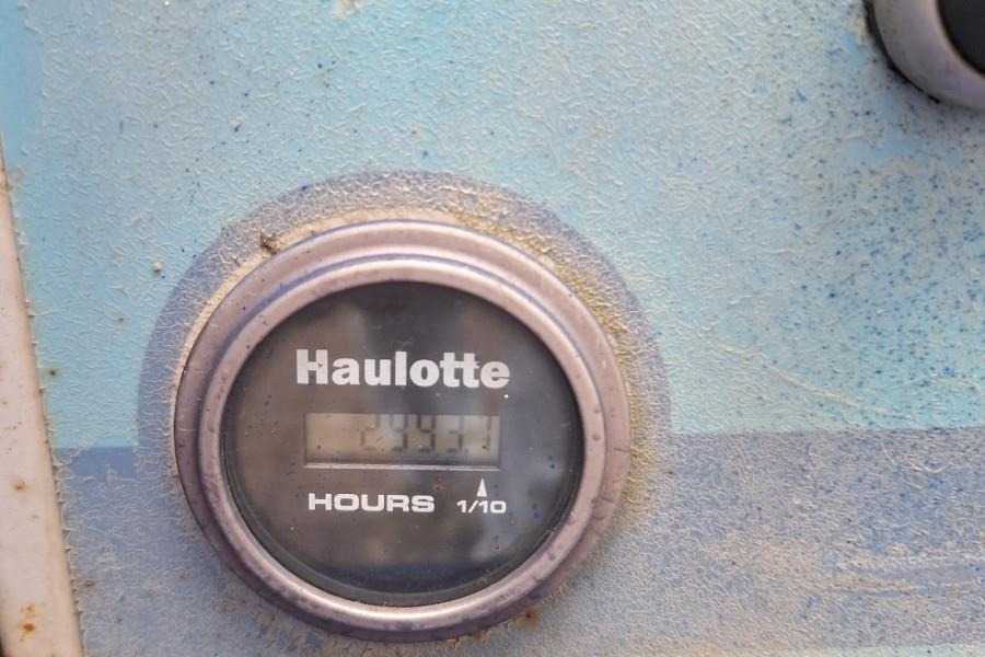 Haulotte H12SXL Diesel, 4x4 Drive, 12m Working Height, 700k - 剪式升降机:图5 Haulotte H12SXL Diesel, 4x4 Drive, 12m Working Height, 700k - 剪式升降机:图5