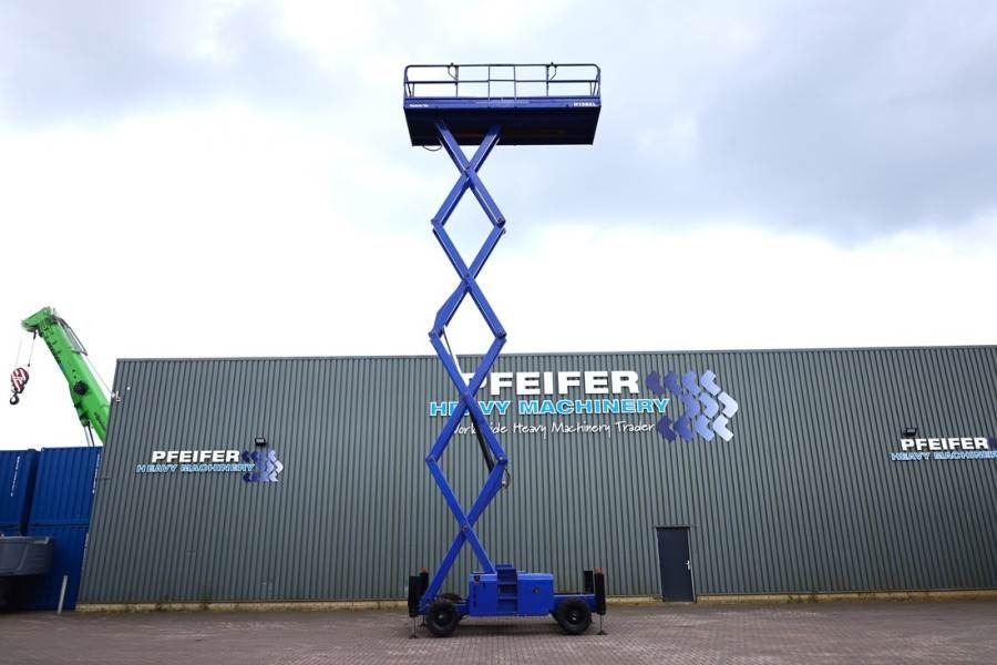 Haulotte H15SXL Diesel, 4x4 Drive, 15m Working Height, 500k - 剪式升降机:图3 Haulotte H15SXL Diesel, 4x4 Drive, 15m Working Height, 500k - 剪式升降机:图3