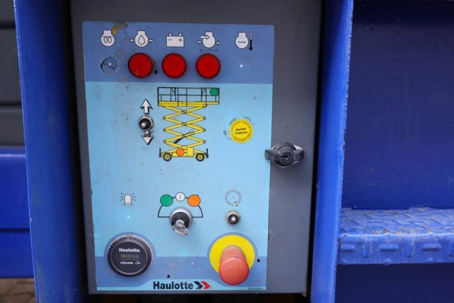 Haulotte H15SXL Diesel, 4x4 Drive, 15m Working Height, 500k - 剪式升降机:图3 Haulotte H15SXL Diesel, 4x4 Drive, 15m Working Height, 500k - 剪式升降机:图3