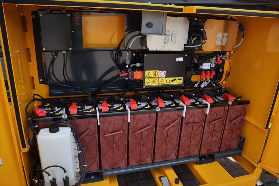 Haulotte HS15EPRO Valid Inspection, *Guarantee! Full Electr - 剪式升降机:图4 Haulotte HS15EPRO Valid Inspection, *Guarantee! Full Electr - 剪式升降机:图4