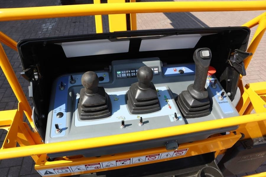 Haulotte HT23RTJ O Valid Inspection, *Guarantee! Diesel, 4x - 伸缩臂:图4 Haulotte HT23RTJ O Valid Inspection, *Guarantee! Diesel, 4x - 伸缩臂:图4