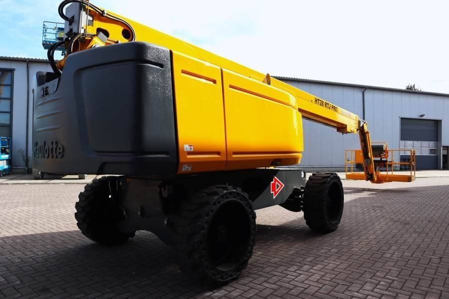 Haulotte HT28RTJ Pro Guarantee! 4x4x4 Drive, 28 m Working H - 伸缩臂:图2 Haulotte HT28RTJ Pro Guarantee! 4x4x4 Drive, 28 m Working H - 伸缩臂:图2