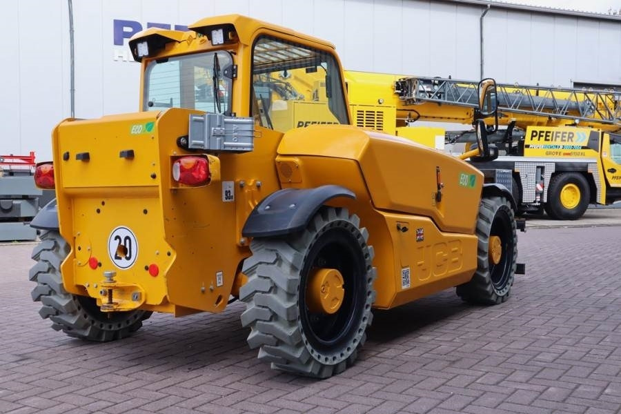 JCB 525-60E Guarantee! Fully Electric, 2500kg Capacity - 伸缩臂叉装车:图2 JCB 525-60E Guarantee! Fully Electric, 2500kg Capacity - 伸缩臂叉装车:图2