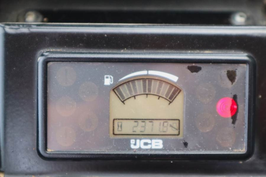 JCB 926 Diesel, 4x4 Drive, Triplex mast, 5500mm Liftin - 越野叉车:图4 JCB 926 Diesel, 4x4 Drive, Triplex mast, 5500mm Liftin - 越野叉车:图4