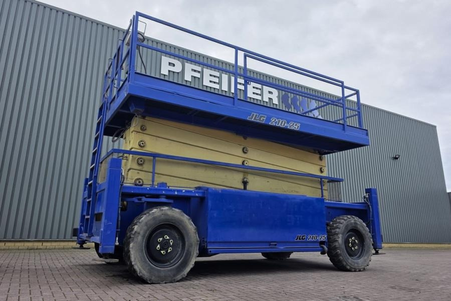 JLG 210-25 Diesel, 4x4 Drive, 23m Working Height, 1000 - 剪式升降机:图1 JLG 210-25 Diesel, 4x4 Drive, 23m Working Height, 1000 - 剪式升降机:图1